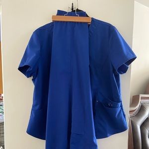 COPY - Women’s scrubs